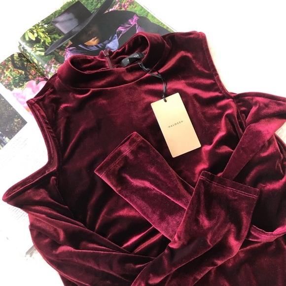 ⭐️FLASH SALE⭐️ - Picture 2 of 11